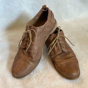 Nine West Womens 10 Oxfords FAIRLY WORN